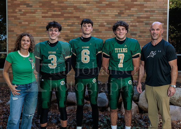 Boylan Parent Night Portraits 10-10-2025-0028