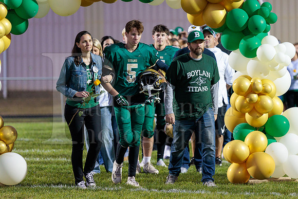 Boylan Varsity Football vs Hononegah 10-10-2025-0006