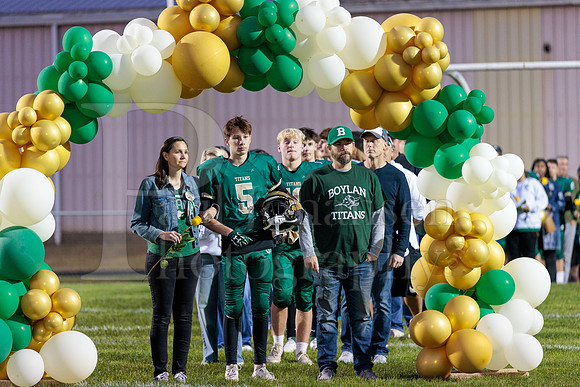 Boylan Varsity Football vs Hononegah 10-10-2025-0005