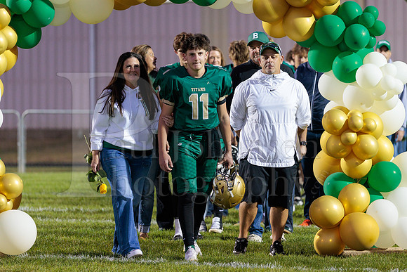 Boylan Varsity Football vs Hononegah 10-10-2025-0016