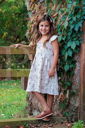 Blume Family Portraits 10-12-2025-0018
