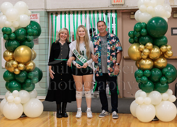 Boylan Girls Volleyball Senior Night Family Portraits 10-14-2025-0210
