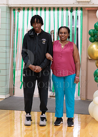 Boylan Girls Volleyball Senior Night Family Portraits 10-14-2025-0238