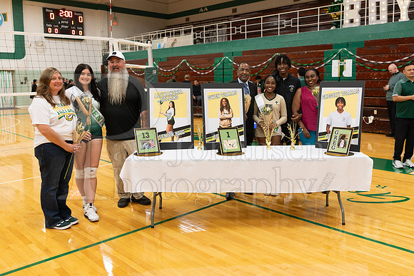 Boylan Girls Volleyball Senior Night Family Portraits 10-14-2025-0262