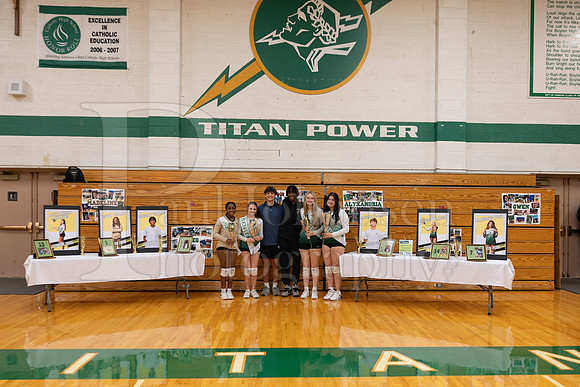 Boylan Girls Volleyball Senior Night Family Portraits 10-14-2025-0290