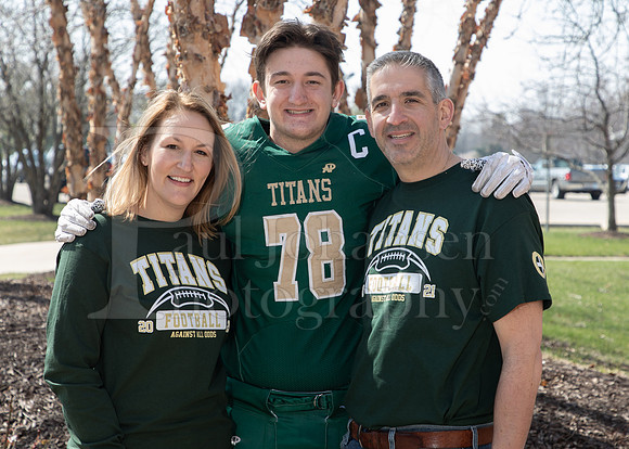 Boylan Parent Day Portraits 4-3-2021-0017