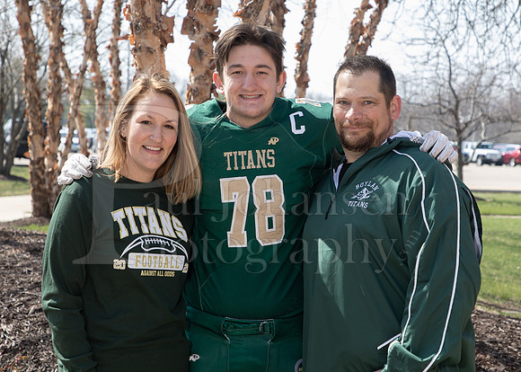Boylan Parent Day Portraits 4-3-2021-0014