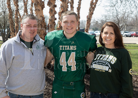 Boylan Parent Day Portraits 4-3-2021-0023