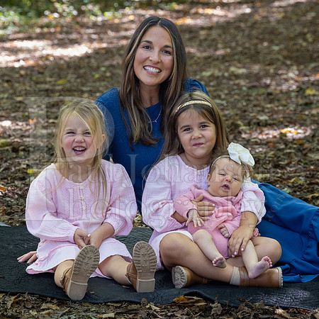 Blume Family Portraits 7-29-2024-0134