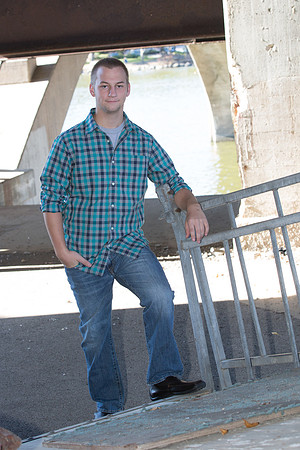 Patrick Hatfield Senior Images 10-14-2013-6388