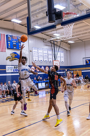 Rockford Christian Boys Varsity Basketball vs Winnebago 11-25-2024-0124