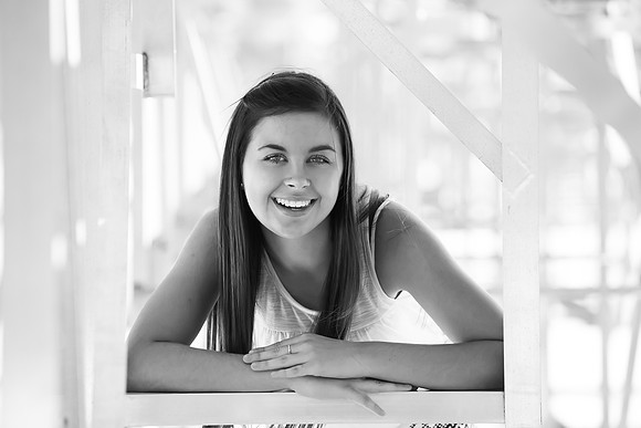 Brittany Oglesby Brien Senior Images 9-26-2013-0354_Pe