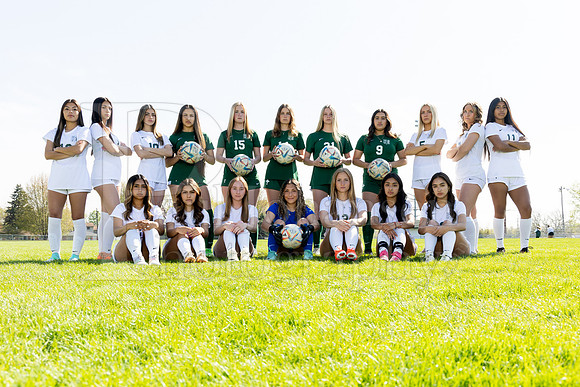 Boylan Varsity Girls Soccer Team and Senior Shoot 4-25-2024-0017