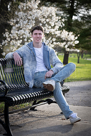 Nolan Brauns Senior Images 5-4-2022-0278