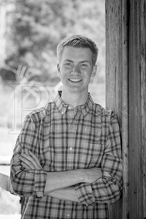 Nick Monkemeyer Senior Images 4-17-2016-0087