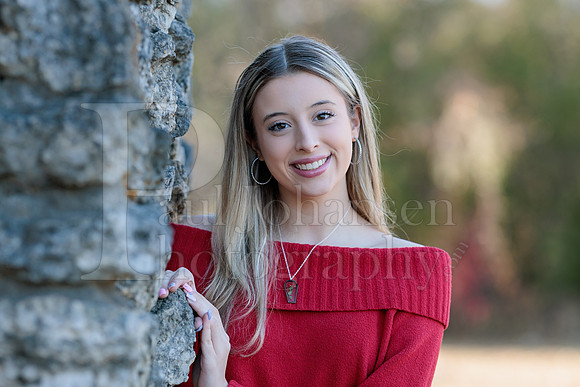Nadia Cole Senior Images 11-14-2025-0019