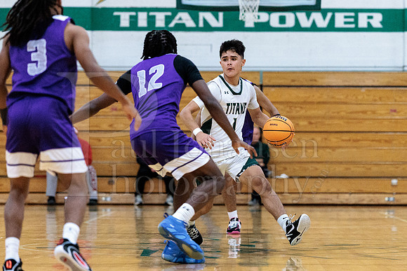 Boylan Boys Varsity Basketball vs Thornton 11-28-2025-0228