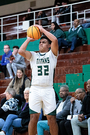 Boylan Boys Varsity Basketball vs Thornton 11-28-2025-0356