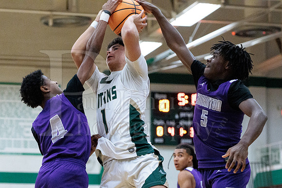 Boylan Boys Varsity Basketball vs Thornton 11-28-2025-0379