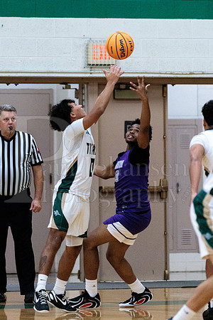 Boylan Boys Varsity Basketball vs Thornton 11-28-2025-0474