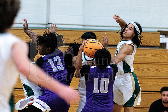 Boylan Boys Varsity Basketball vs Thornton 11-28-2025-0502