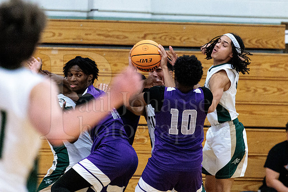 Boylan Boys Varsity Basketball vs Thornton 11-28-2025-0503