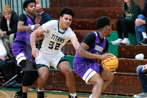 Boylan Boys Varsity Basketball vs Thornton 11-28-2025-0521