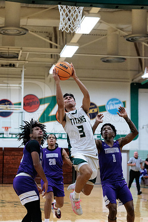 Boylan Boys Varsity Basketball vs Thornton 11-28-2025-0672