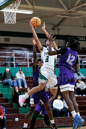 Boylan Boys Varsity Basketball vs Thornton 11-28-2025-0755