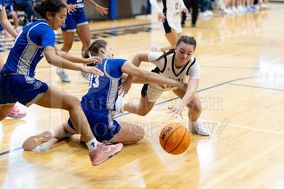 Rockford Christian Girls Varsity Basketball vs Newman 12-2-2025-0060