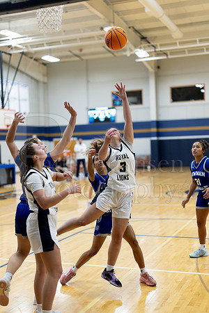 Rockford Christian Girls Varsity Basketball vs Newman 12-2-2025-0147