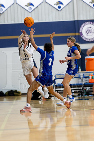 Rockford Christian Girls Varsity Basketball vs Newman 12-2-2025-0206
