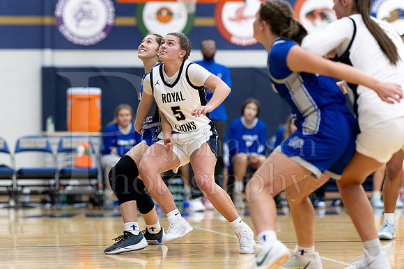 Rockford Christian Girls Varsity Basketball vs Newman 12-2-2025-0238