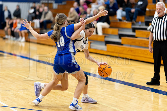 Rockford Christian Girls Varsity Basketball vs Newman 12-2-2025-0277