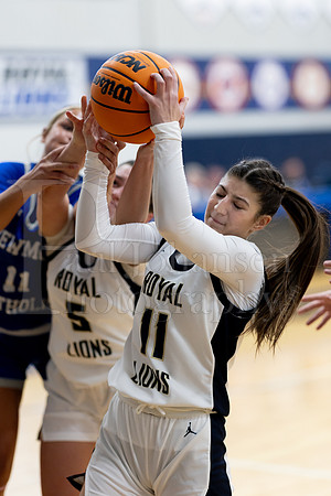 Rockford Christian Girls Varsity Basketball vs Newman 12-2-2025-0350