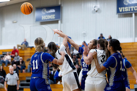 Rockford Christian Girls Varsity Basketball vs Newman 12-2-2025-0398