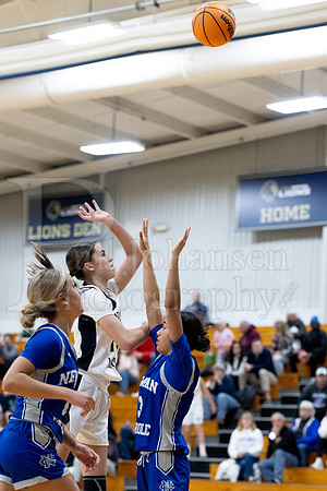 Rockford Christian Girls Varsity Basketball vs Newman 12-2-2025-0423