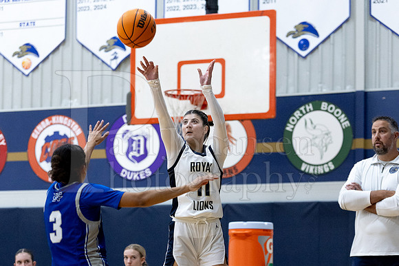 Rockford Christian Girls Varsity Basketball vs Newman 12-2-2025-0589