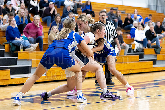 Rockford Christian Girls Varsity Basketball vs Newman 12-2-2025-0625