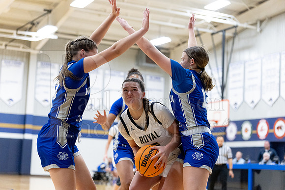 Rockford Christian Girls Varsity Basketball vs Newman 12-2-2025-0631
