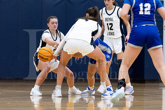 Rockford Christian Girls Varsity Basketball vs Newman 12-2-2025-0651