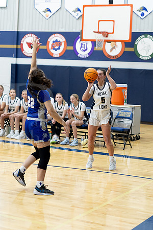 Rockford Christian Girls Varsity Basketball vs Newman 12-2-2025-0824