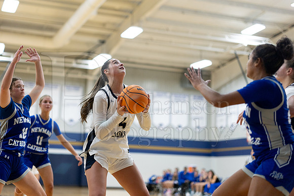 Rockford Christian Girls Varsity Basketball vs Newman 12-2-2025-0919