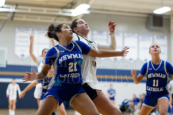 Rockford Christian Girls Varsity Basketball vs Newman 12-2-2025-0930