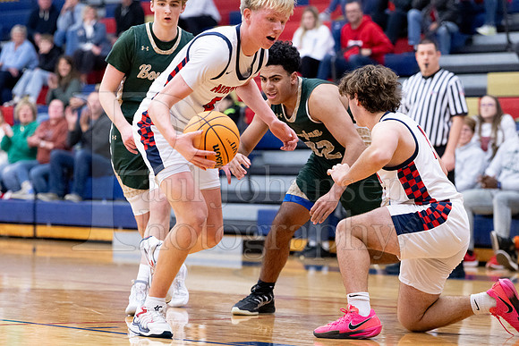 Boylan Boys Varsity Basketball vs Belv North 12-5-2025-0344