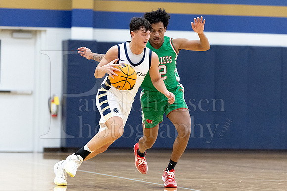 Rockford Christian Boys Varsity Basketball vs Lasalle 12-10-2025-1008