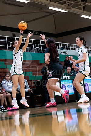 Boylan Girls Varsity Basketball vs Auburn 12-12-2025-0150