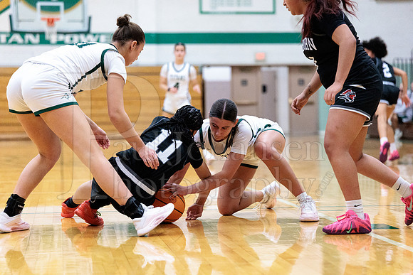 Boylan Girls Varsity Basketball vs Auburn 12-12-2025-0201