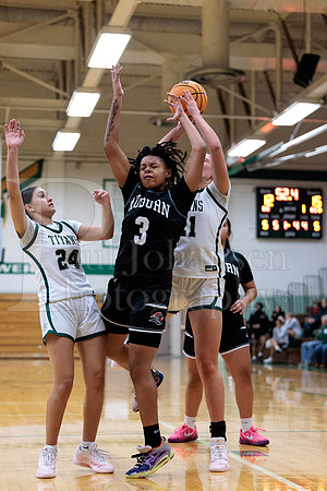 Boylan Girls Varsity Basketball vs Auburn 12-12-2025-0349