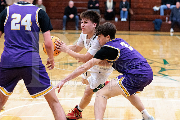 Boylan Boys JV Basketball vs Hononegah 12-15-2025-0114